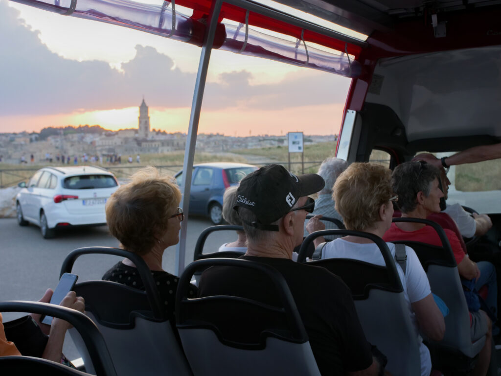 bus matera city tour